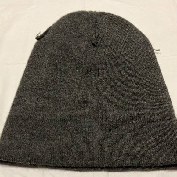 EUC Sz Y Carhartt dark gray heather beanie tobaggon hat - Picture 6 of 6